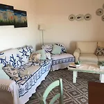 Ferienhaus Girasole Sul Mare, Centre Sea View , Dishwasher, Air Conditioning, Wifi Fibra , Garage Cin