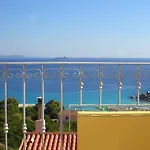 Girasole Sul Mare, Centre Sea View , Dishwasher, Air Conditioning, Wifi Fibra , Garage Cin Ferienhaus